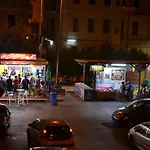 Casa Tua A Due Passi Da Ortigia!